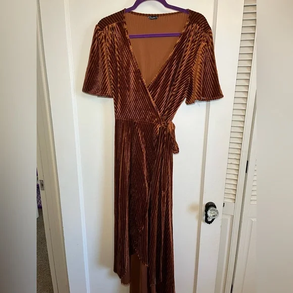 Simplee Apparel | Dresses | Simplee Brown Velvet Wrap Dress | Poshmark
